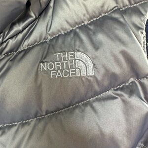 North Face women’s vest like new